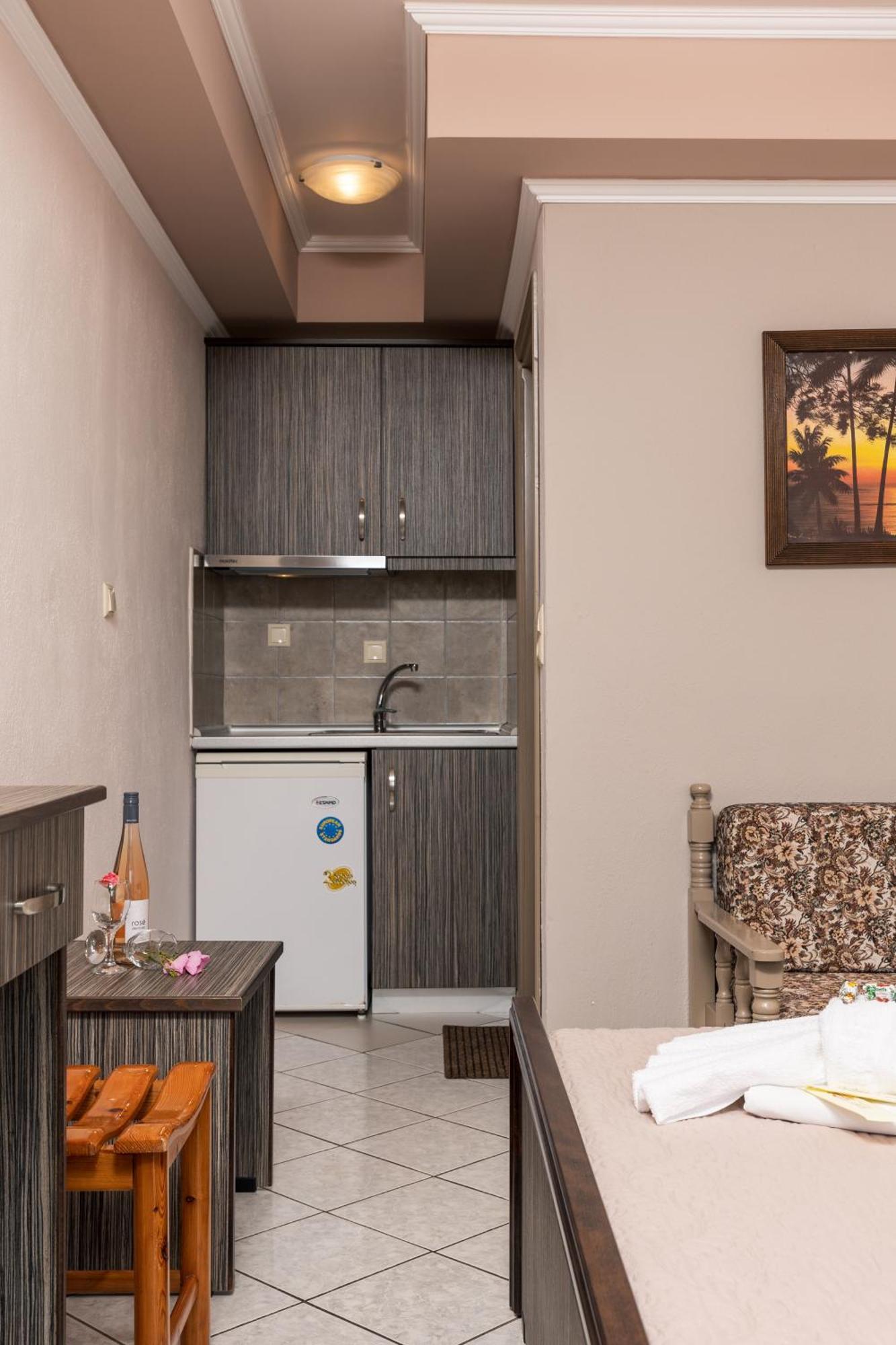 Katerina Rooms & Apartments Skala Potamia  Buitenkant foto